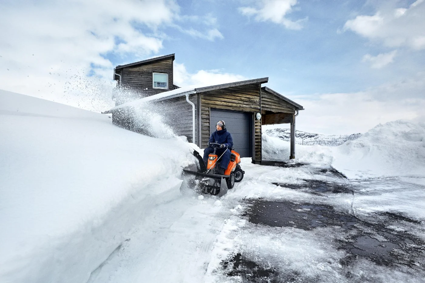 Husqvarna Profi Allrad-Frontmäher R 316TsX AWD - Grundgerät ohne Mähwerk - Image 4