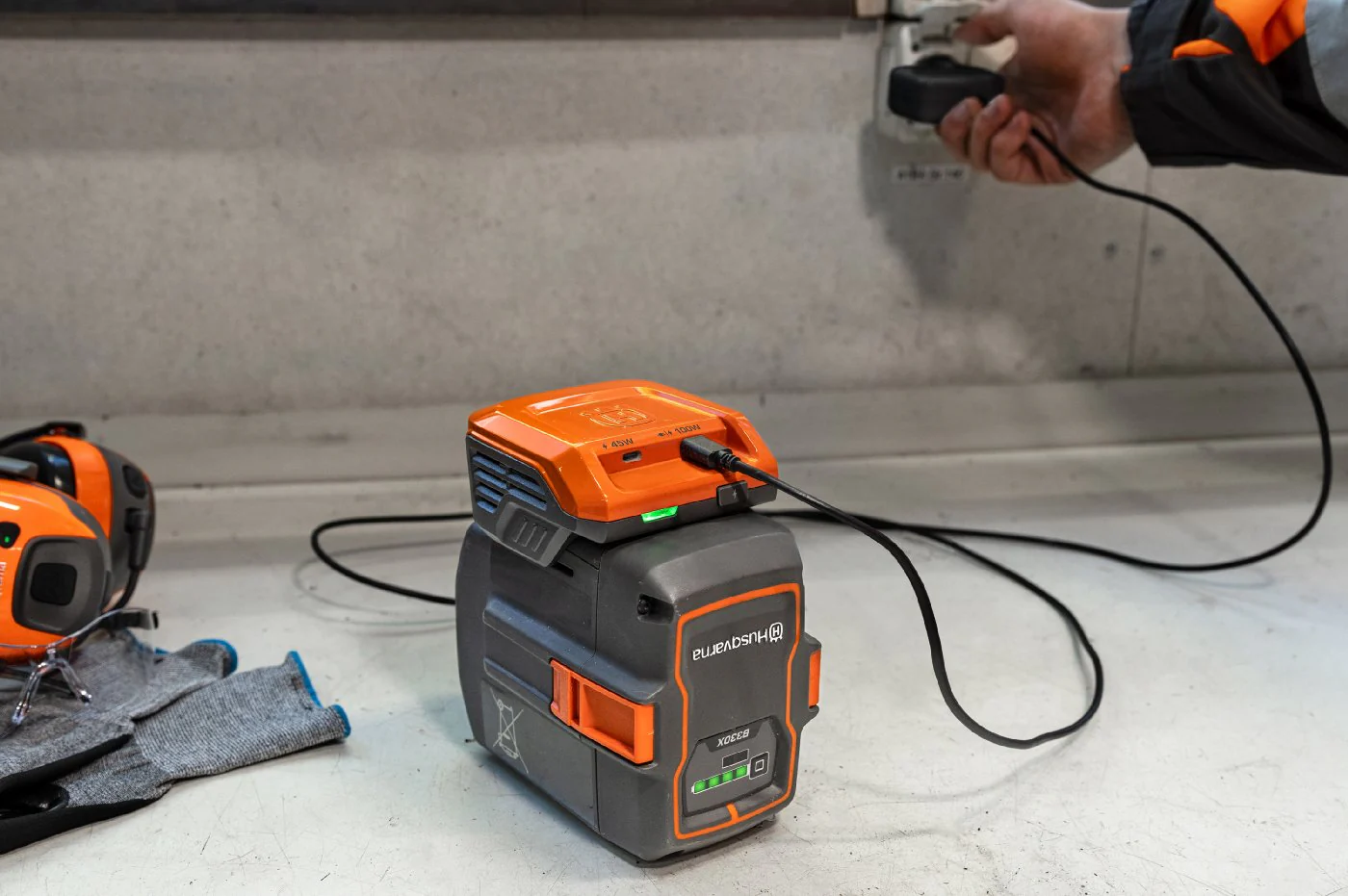 Husqvarna USB-Adapter für Bli Akkus 970 72 25-01 - Image 3