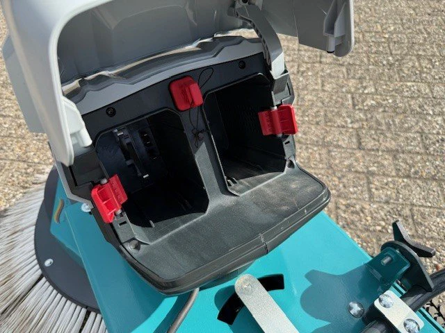 Remarc Radialbesen KMR 890 82V AKKU - Versandrückläufer Vorführgerät aus Ladengeschäft - Image 5
