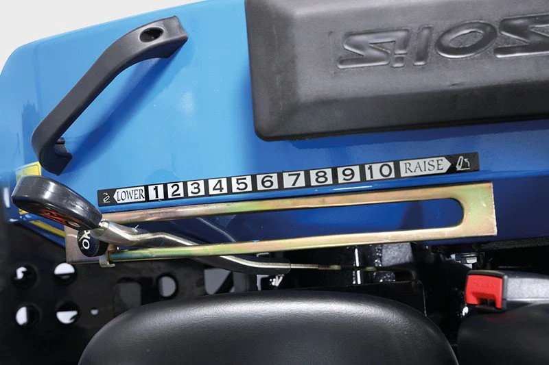 Solis Kompakttraktor 16 Grundmaschine ohne Bereifung - Image 10