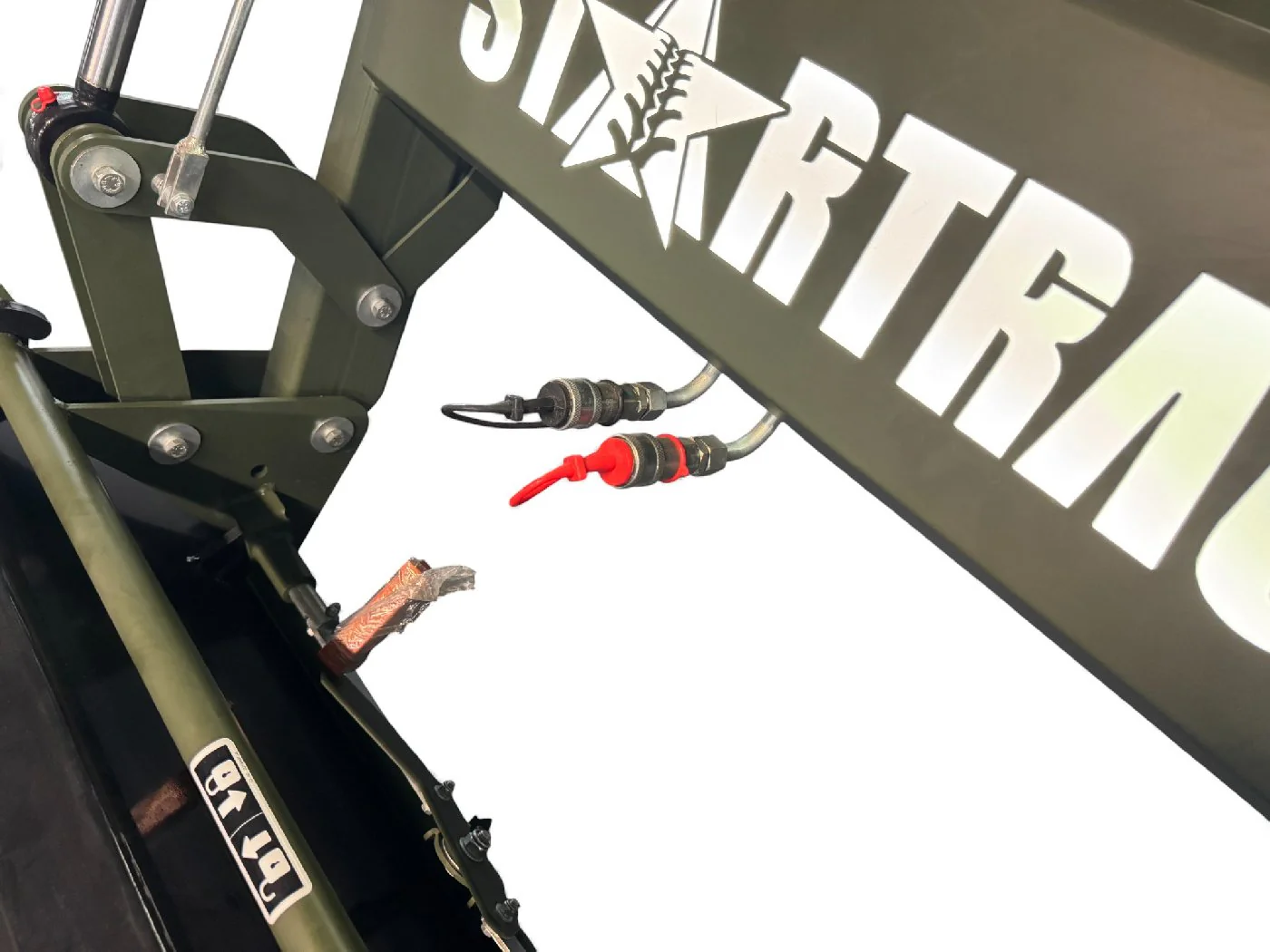 Startrac Allrad-Kleintraktor 26 mit Galaxy-Garden-Pro-Bereifung + Frontlader inklusive Schaufel - Image 15