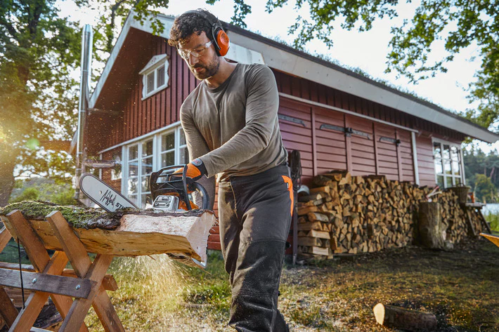 STIHL Benzin-Motorsäge MS 162 C-BE, PMM3, Schienenlänge 30 cm - Image 2