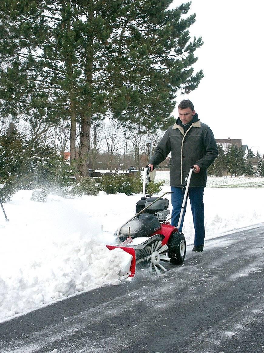 Tielbürger Schmutz- und Schneekehrmaschine tk38 Briggs&Stratton 675 iS - Image 3